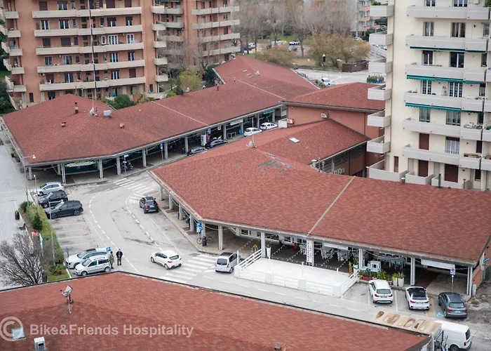 Sunset Flaminia * פסארו